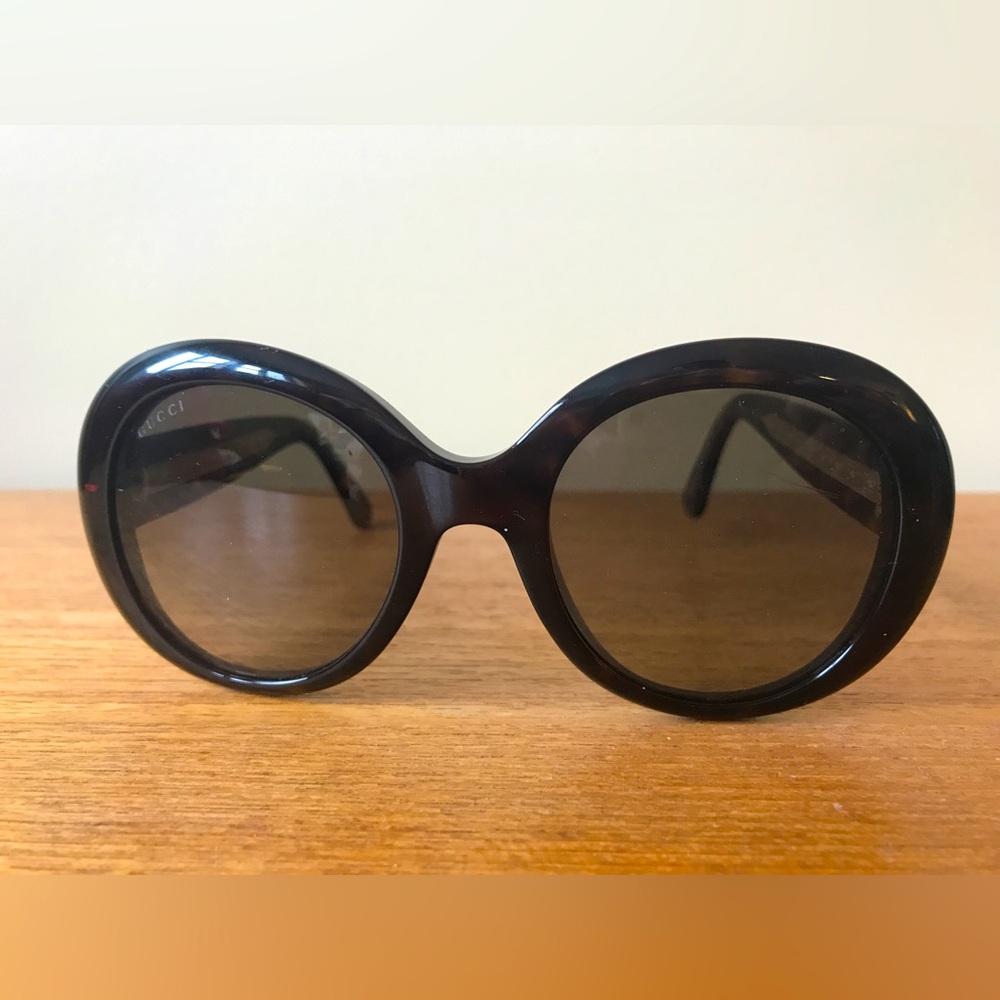 Gucci Dark Tortoise Round Frames with Original Case